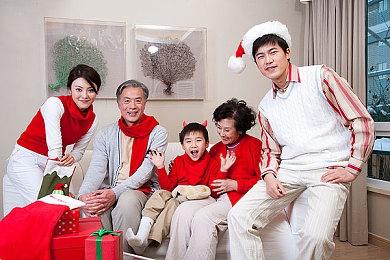 《P3P》《P4G》官方售价确定 税后各1980日元